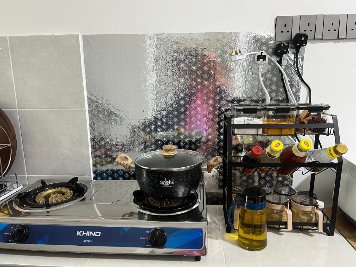 Mieda Rizqi Homestay Kampong Melayu Changkat Larah エクステリア 写真